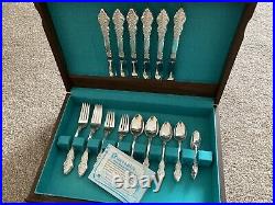 Vintage 1847 Rogers Bros Renaissance Pattern silver plate 38 Piece Cutlery