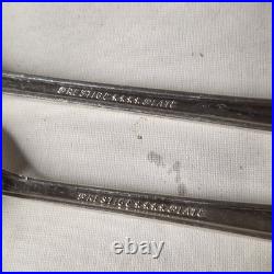 Vintage 1945 Oneida Prestige BORDEAUX Silver Plate Flatware 78 Piece Lot Spoons Vintage 1945 Oneida Prestige BORDEAUX Silver Plate Flatware 78 Piece Lot Spoons