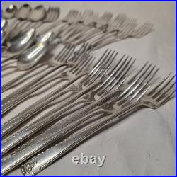 Vintage 1945 Oneida Prestige BORDEAUX Silver Plate Flatware 78 Piece Lot Spoons Vintage 1945 Oneida Prestige BORDEAUX Silver Plate Flatware 78 Piece Lot Spoons