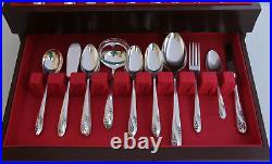 Vintage 1952 Service for 12 Romance 77 Piece Silver Plate Flatware Set MSRP $786