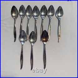 Vintage 39 Piece Oneida Community Silver plate Flatware Winsome Pattern 1959