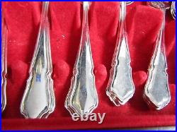 Vintage Cased Cooper Ludlam of Sheffield 44 Piece EPNS Canteen of Cutlery In VGC