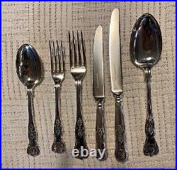 Vintage Walker & Hall Silver Plate 64 Piece Cutlery Set 10 Place Settings