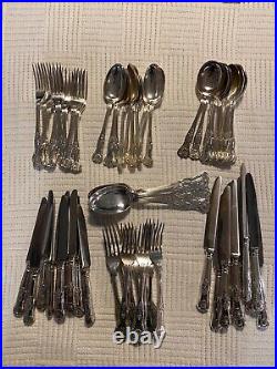 Vintage Walker & Hall Silver Plate 64 Piece Cutlery Set 10 Place Settings