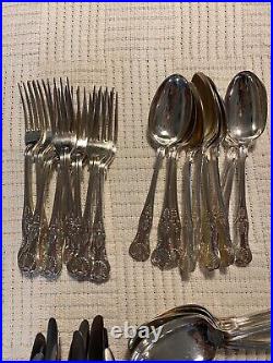 Vintage Walker & Hall Silver Plate 64 Piece Cutlery Set 10 Place Settings