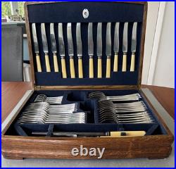 Vintage silver plated Mappin & Webb rattail 48 piece cutlery canteen oak box