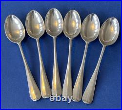 Vintage silver plated Mappin & Webb rattail 48 piece cutlery canteen oak box