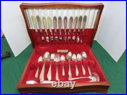 Wm Rogers Silver Plate Flatware Service For 8 Extra Tarnish Proof Chest 72 piece