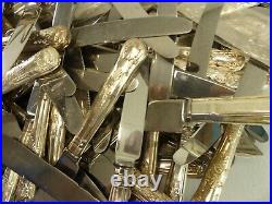 (ref288) 396 Pieces of silver plated kings pattern cutlery mostly table knives