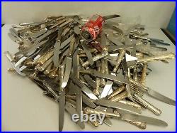 (ref288) 396 Pieces of silver plated kings pattern cutlery mostly table knives